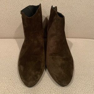 Homers chocolate suede booties